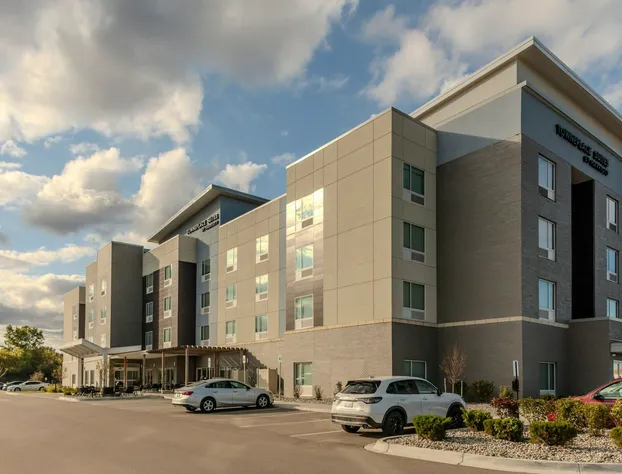 TownePlace Suites by Marriott Chesterfield hotel detail image 1