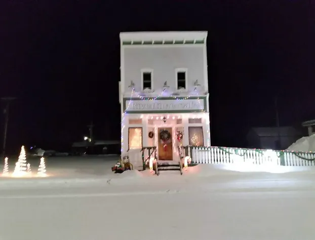 Nenana Depot hotel detail image 2