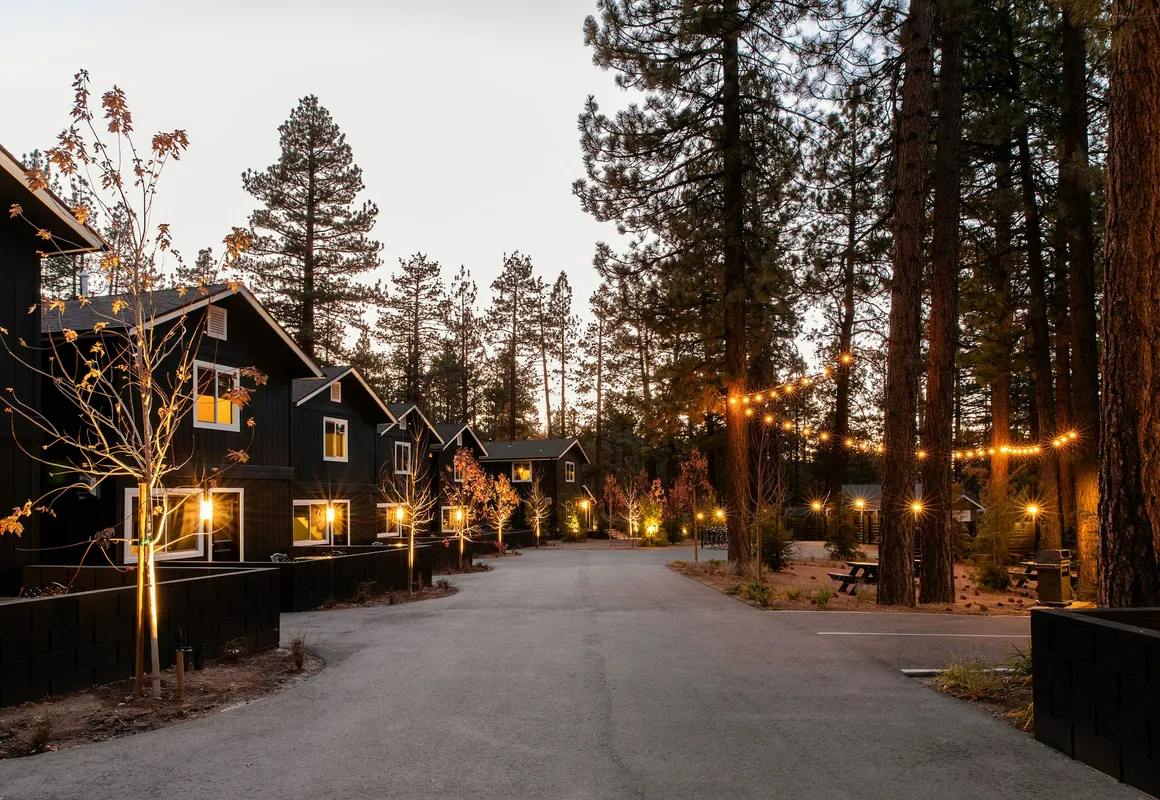 Noble And Proper hotel hero