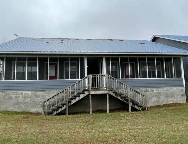 Roy's Cabins & Campgrounds hotel detail image 1