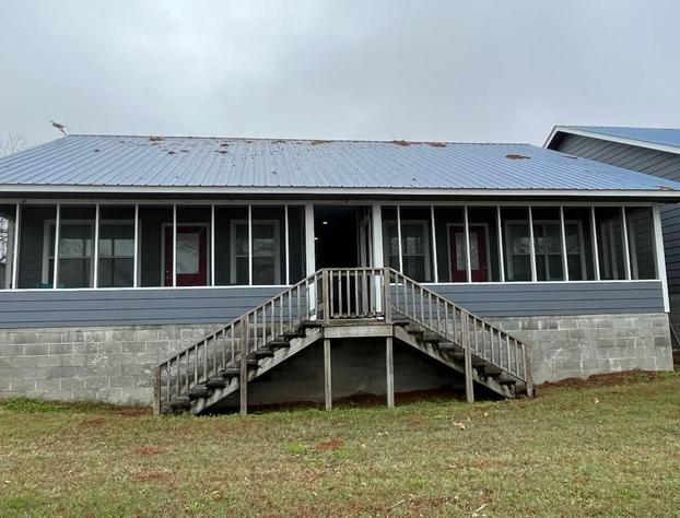 Roy's Cabins & Campgrounds hotel detail image 1