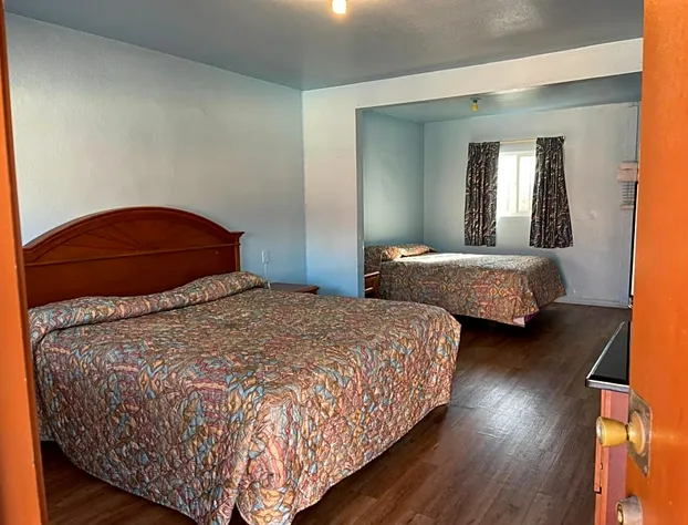 Full Moon Inn hotel detail image 2