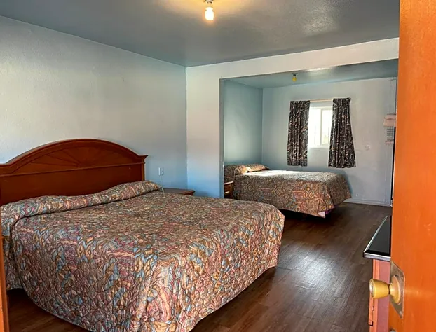 Full Moon Inn hotel detail image 3