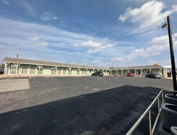 Llano Motel hotel detail image 1