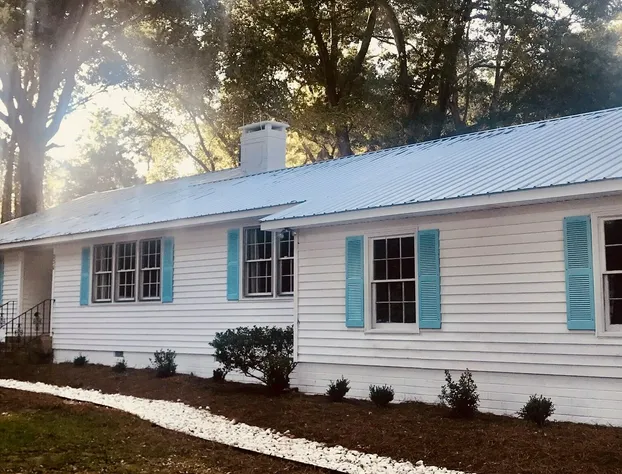 The Cedar Point House hotel detail image 3