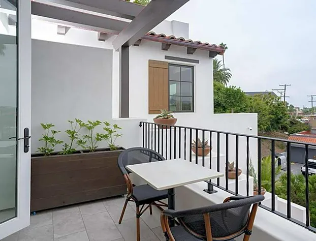 North Beach Villa hotel detail image 3