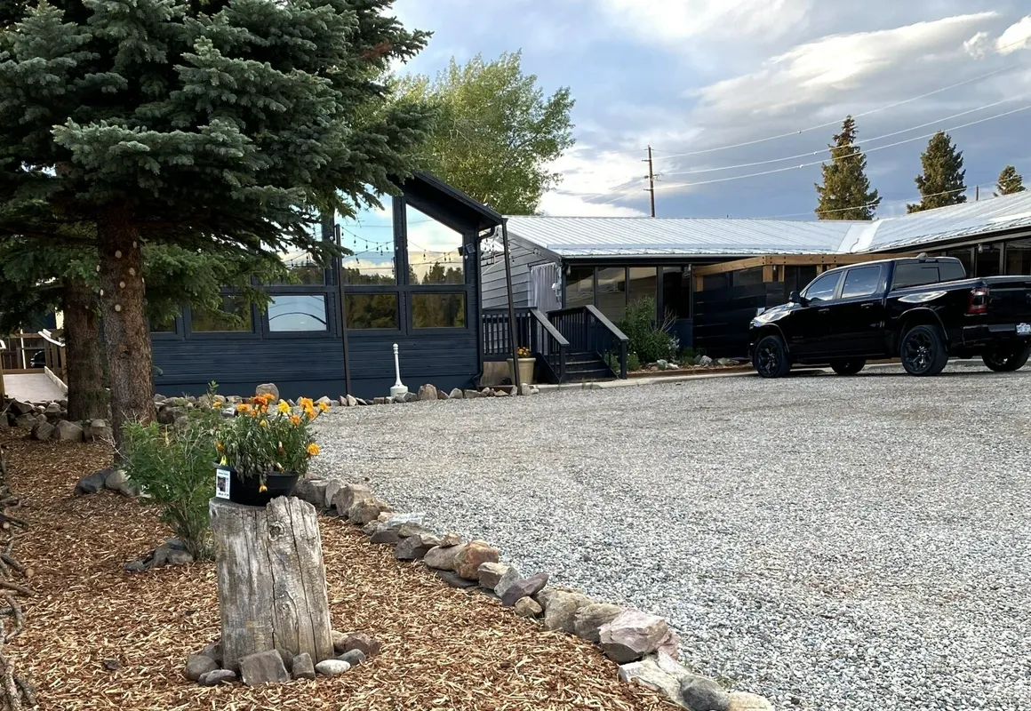 Old Tale Inn hotel hero