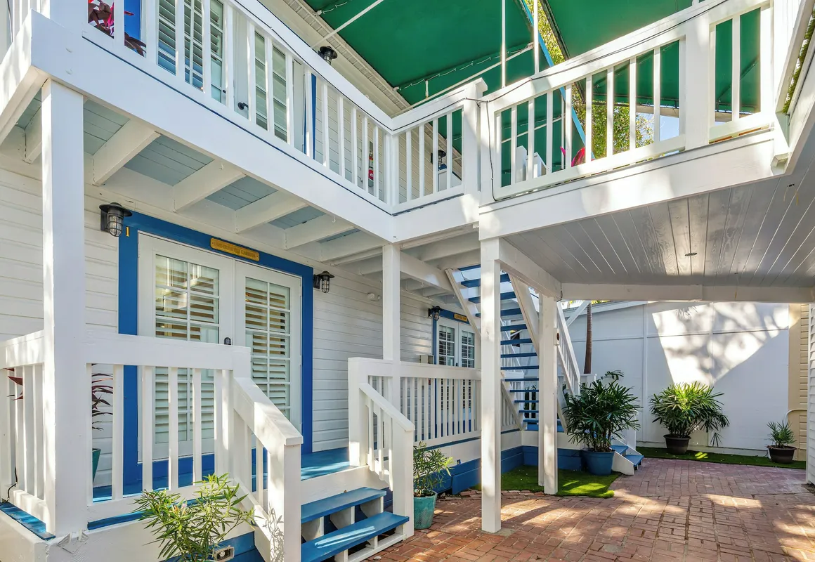 Custom House Inn hotel hero