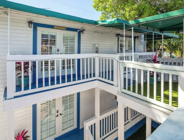 Custom House Inn hotel detail image 2