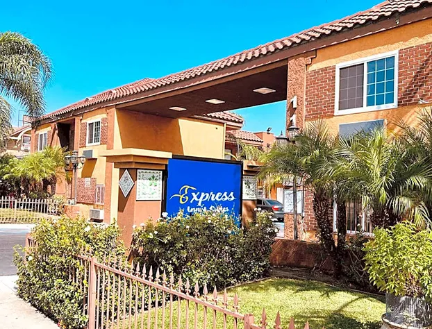 Express Inn & Suites hotel detail image 3