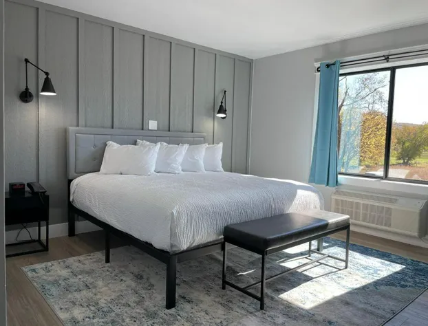 The Hermitage Inn and Taphouse hotel detail image 2