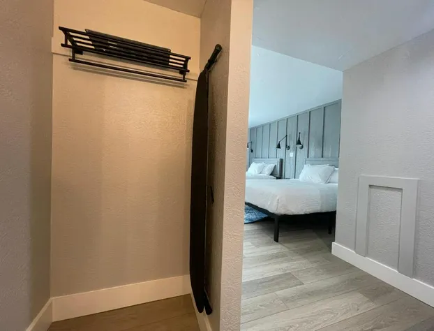 The Hermitage Inn and Taphouse hotel detail image 4