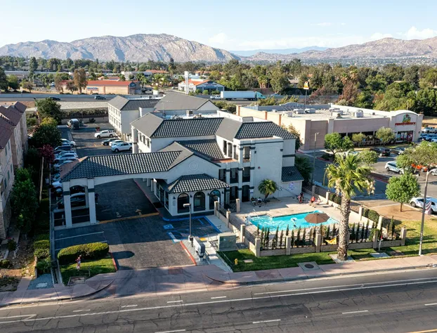 Mainstay Suites Moreno Valley Near March Air Reserve Base hotel detail image 4