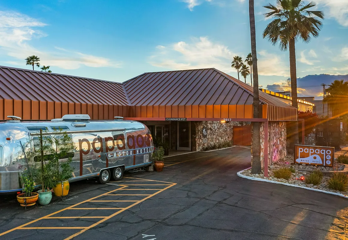 Papago Motor Hotel hotel hero