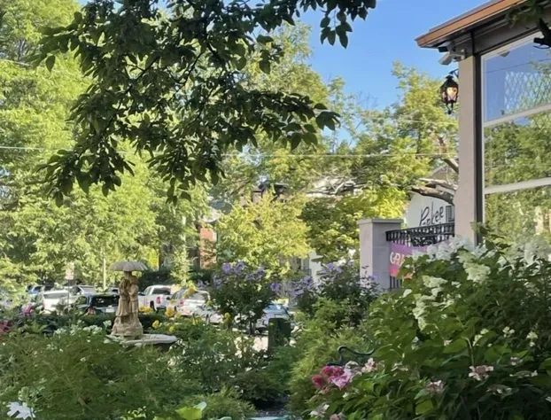 Frederick Stearns House Historic Inn hotel detail image 2