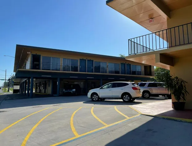 Royal Inn hotel detail image 1