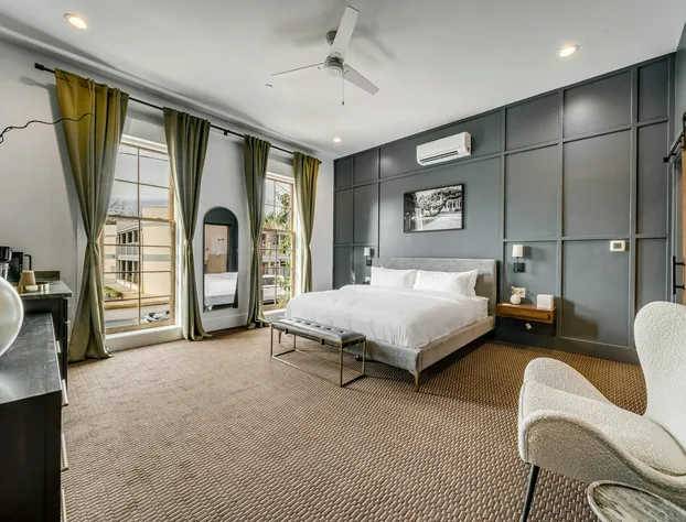 The Emerald Boutique Stays hotel detail image 1