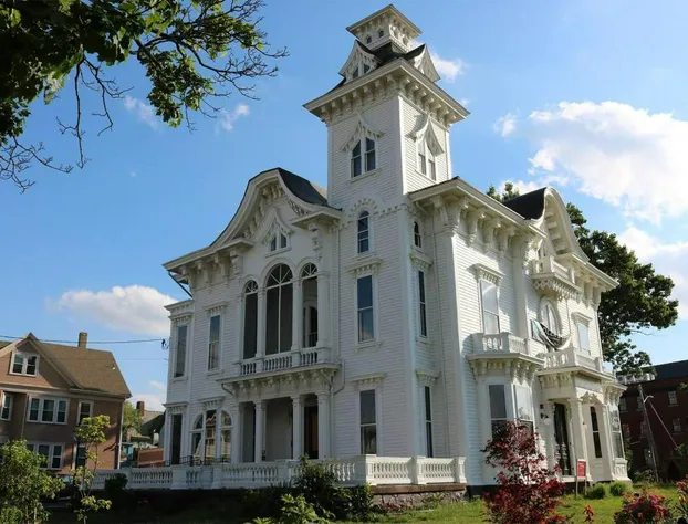 The Wedding Cake House hotel detail image 1