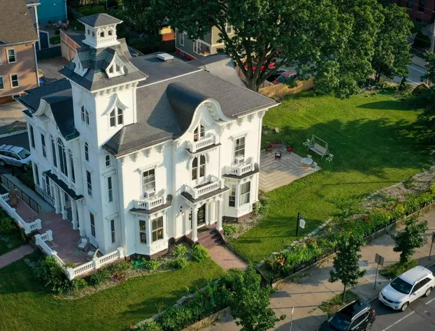 The Wedding Cake House hotel detail image 2