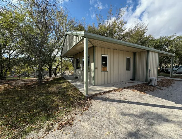 Lake Godstone™ hotel detail image 1