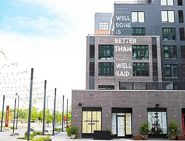 The Junto hotel detail image 2