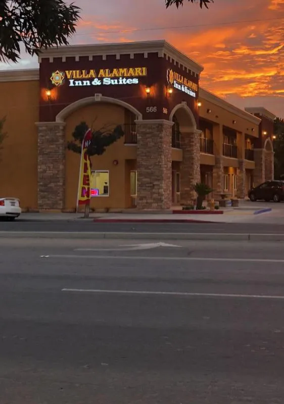 Villa Alamari Inn And Suites hotel hero