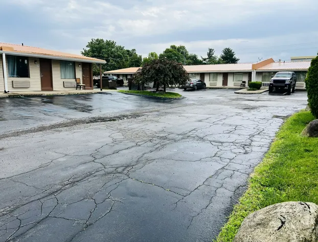 Cozy Garden Inn By OYO Hwy 40 Richmond hotel detail image 3