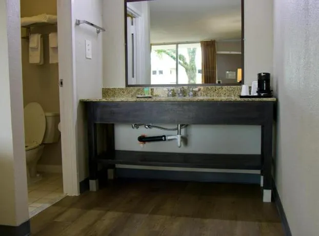Heritage Inn & Suites by Capital O Baton Rouge I 10 hotel detail image 3