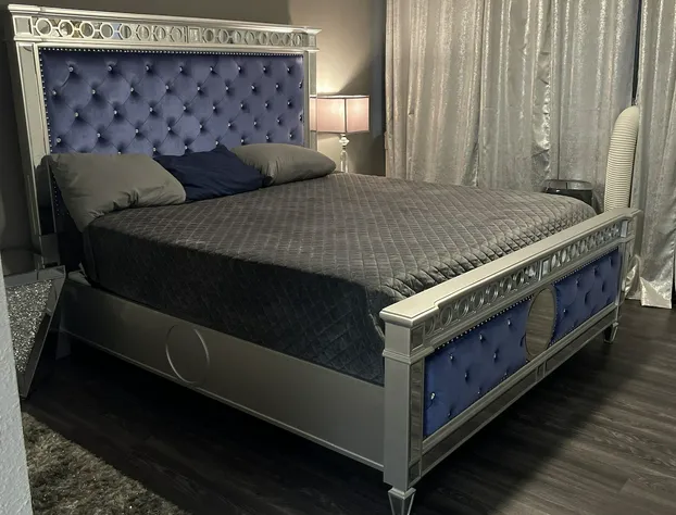 Red Lotus Inn hotel detail image 1