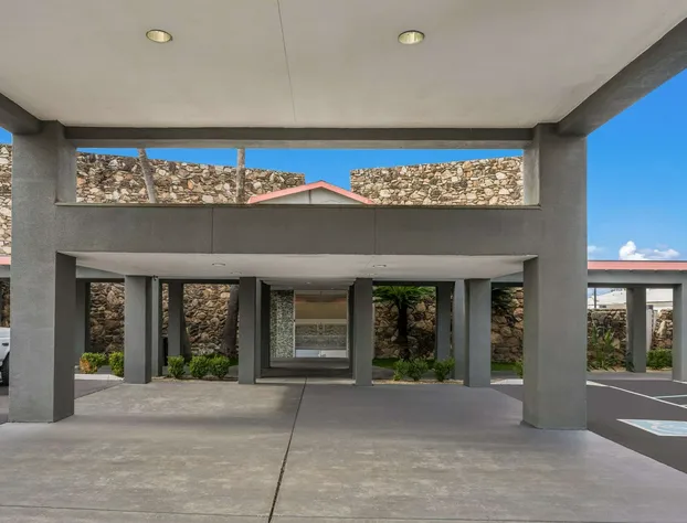 Rodeway Inn Fresno near Yosemite hotel detail image 3