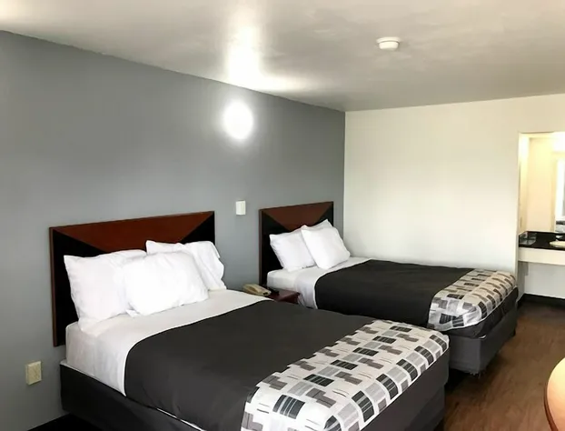 Regency Inn hotel detail image 3