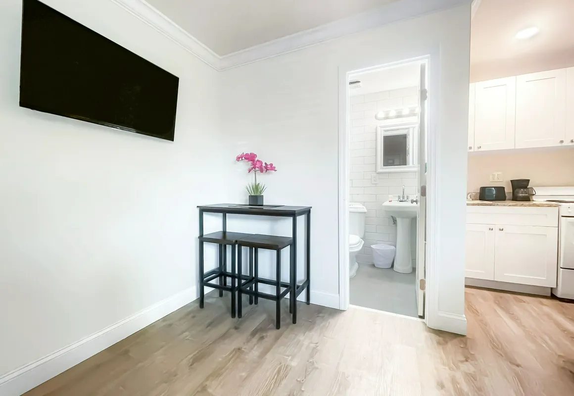 The Clevelander hotel hero