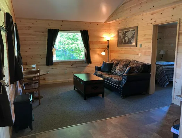 Backwoods Cabins at Susitna River Lodge hotel detail image 2