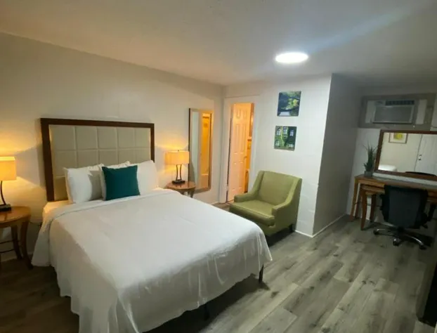 American Inn hotel detail image 4