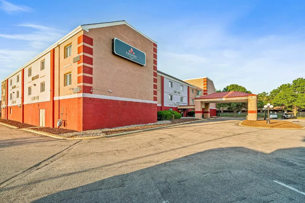 Coratel Suites hotel hero