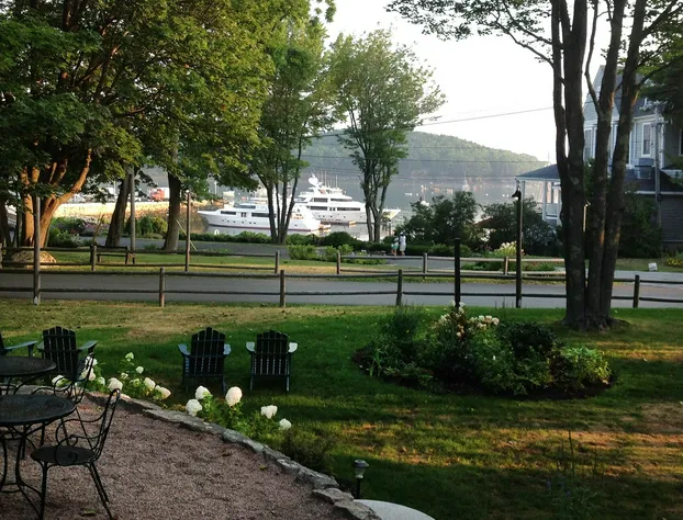 Bass Cottage & Ullikana hotel detail image 4