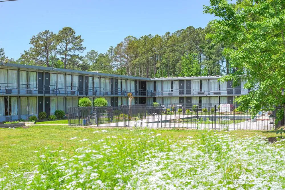 Masters Inn Selma/Smithfield I-95 By OYO hotel hero