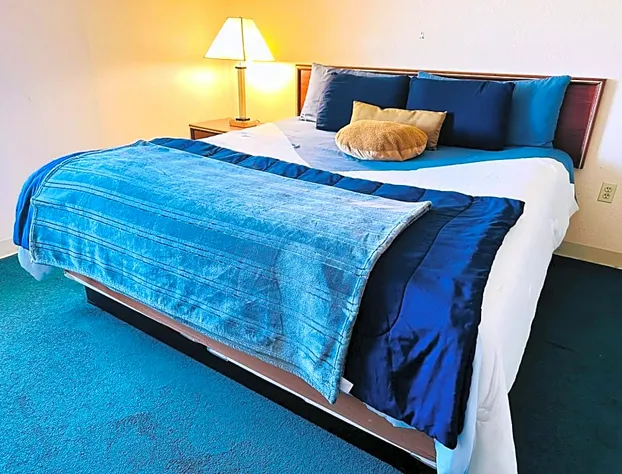 Norwood Suites and Inn hotel detail image 1