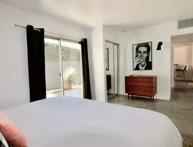 The Marley by AvantStay – Mid-Century Modern Retreat with Pool & Mountain Views hotel detail image 4