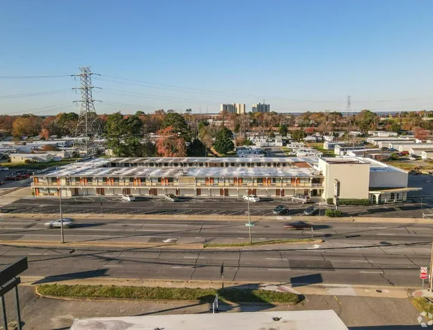 James River Inn & Suites hotel detail image 2