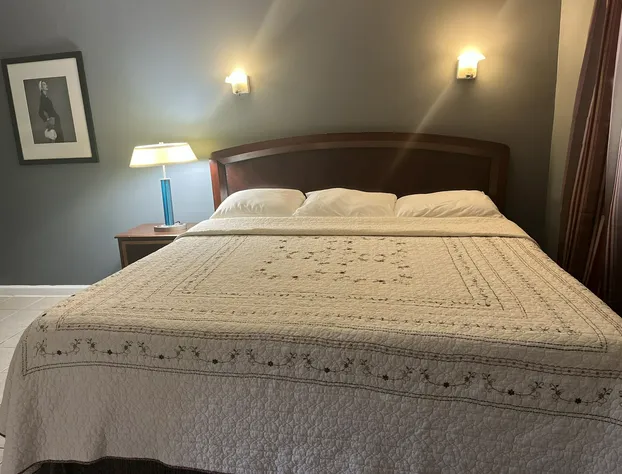 Golden Luck Motel hotel detail image 3