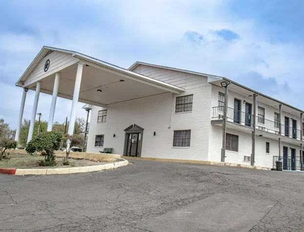 Salt Creek Lodge hotel detail image 1