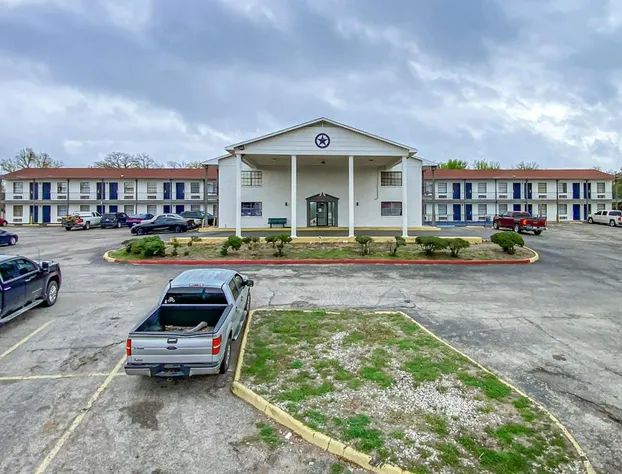 Salt Creek Lodge hotel detail image 4