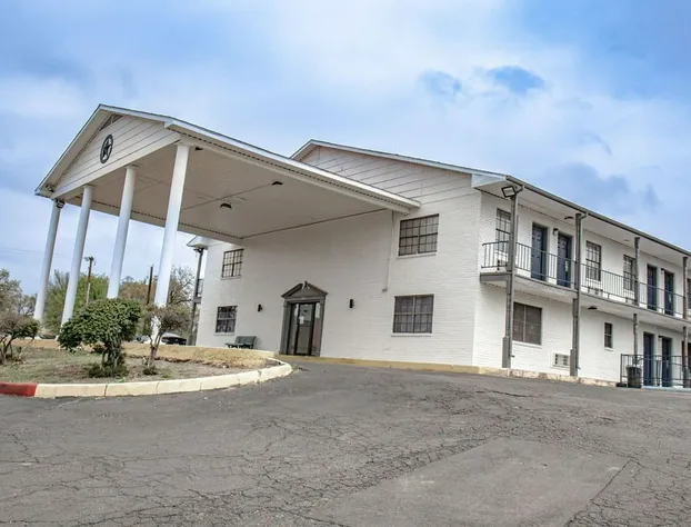 Salt Creek Lodge hotel detail image 3