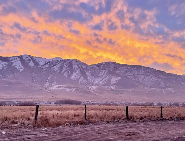 Days Inn by Wyndham Lake Point hotel detail image 2