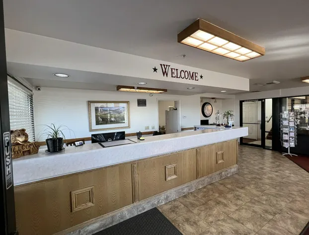 Days Inn by Wyndham Lake Point hotel detail image 4