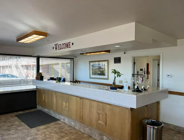 Days Inn by Wyndham Lake Point hotel detail image 4