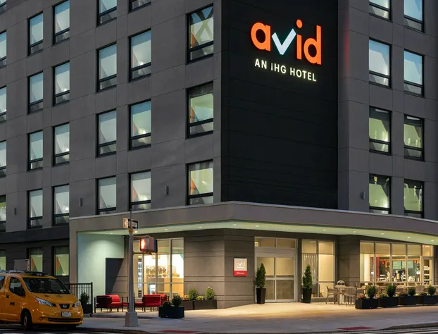 avid hotel Brooklyn Dyker Heights by IHG hotel detail image 1