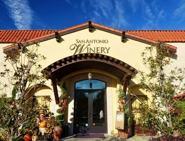 Historic City view Suites hotel detail image 1