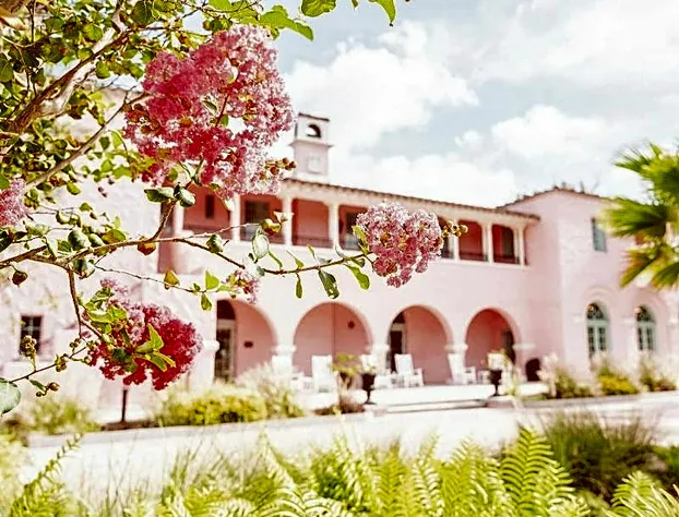 The Hacienda hotel detail image 2